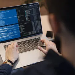 Программирование на Python: от основ до разработки приложений