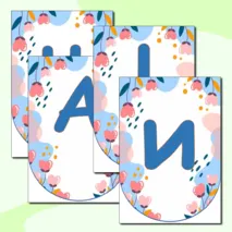 Тематическая растяжка-флажки 