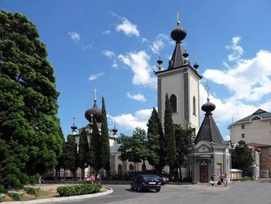 https://fsd.kopilkaurokov.ru/uploads/user_file_5491d1f83c3ae/razrabotka-uroka-po-tiemie-arkhitiektura-rodnogho-kraia-moi-liubimyi-krym_5.jpeg