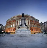 http://bigbenpub.dp.ua/templates/bigben2/img/about/about_img03.jpg